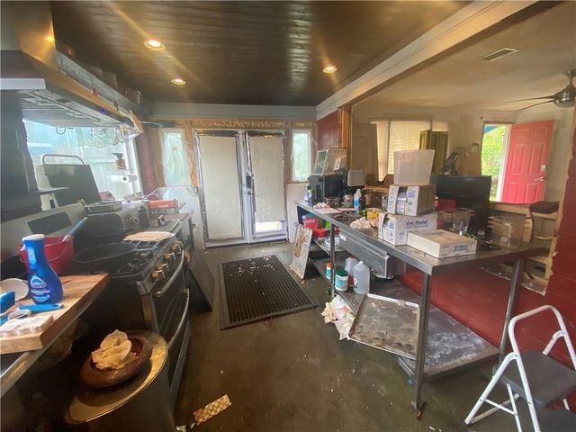 313 Reynolds Street, Brunswick, GA 31520