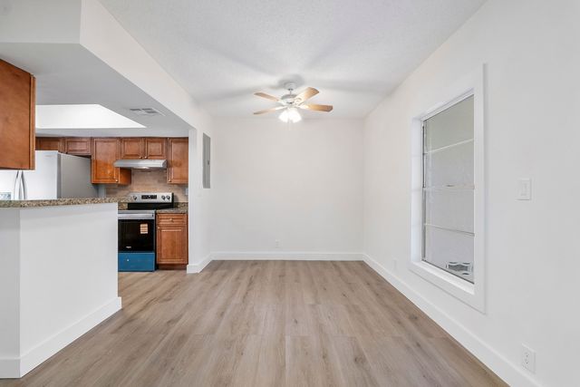 6561 Boulevard Of Champions, North Lauderdale, FL 33068