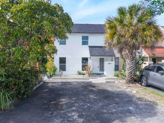 6561 Boulevard Of Champions, North Lauderdale, FL 33068