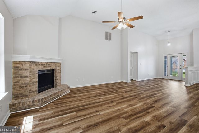 208 Eagle Way, Stockbridge, GA 30281