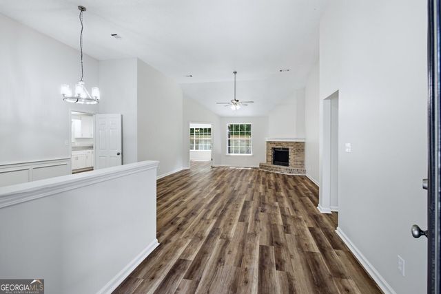 208 Eagle Way, Stockbridge, GA 30281