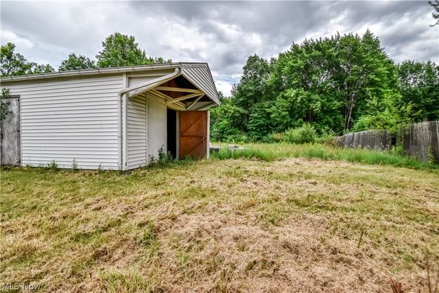 4090 N Leavitt Road NW, Warren, OH 44485