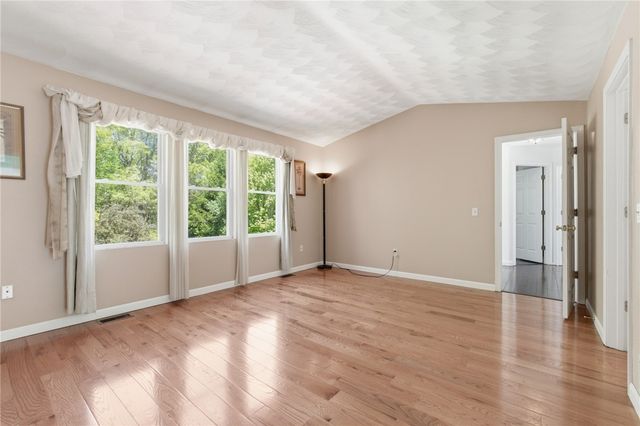57 Hunters Crossing Drive, Coventry, RI 02816