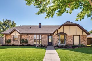 302 Faircrest Drive, Garland, TX 75040