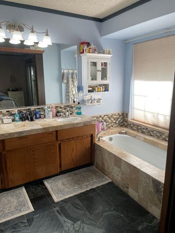 13530 Joshua Way, Sonora, CA 95370