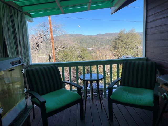 13530 Joshua Way, Sonora, CA 95370