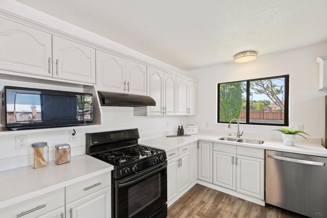 277 E Ferndale Avenue, Sunnyvale, CA 94085