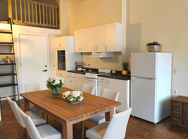 61 Brookline Avenue 311, Boston, MA 02215