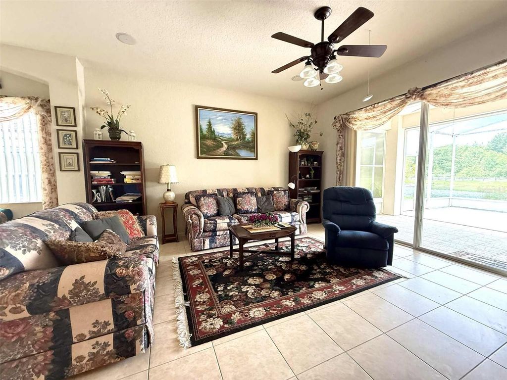 Image 17 of property listing at 3539 MAPLE RIDGE LOOP, Kissimmee, FL 34741