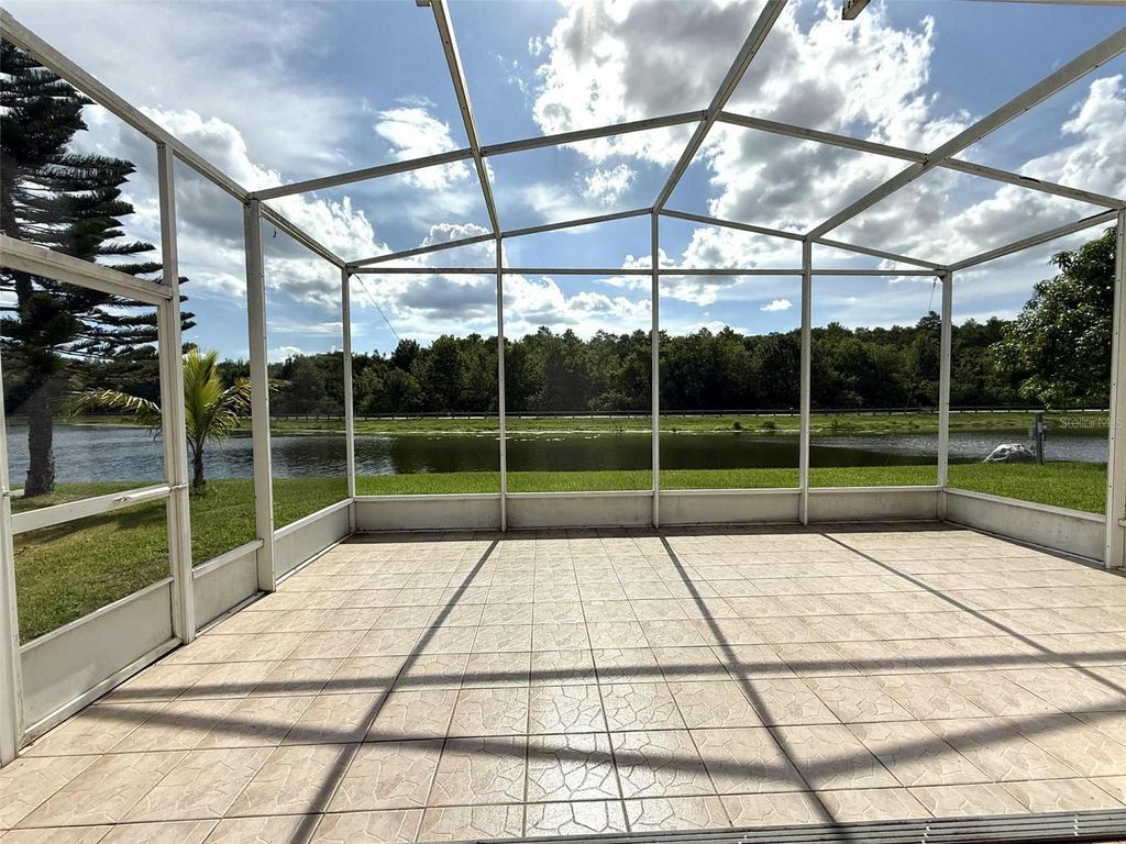 Image 18 of property listing at 3539 MAPLE RIDGE LOOP, Kissimmee, FL 34741