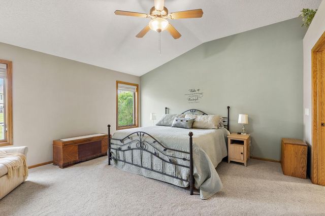 14943 Hillside Circle NW, Prior Lake, MN 55372