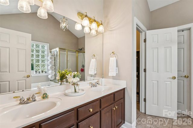 3001 Cardigan Court, Matthews, NC 28104