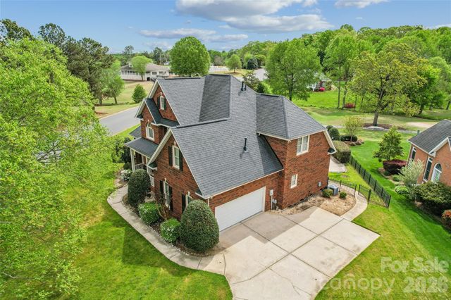 3001 Cardigan Court, Matthews, NC 28104