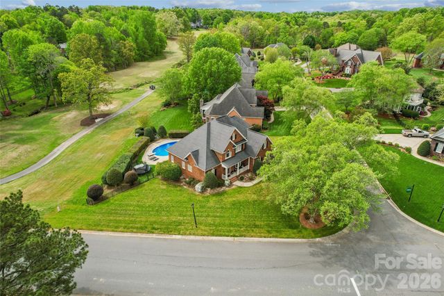 3001 Cardigan Court, Matthews, NC 28104