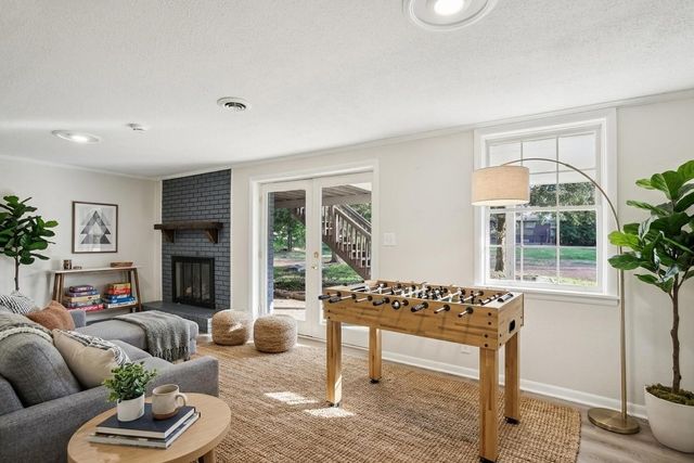 152 Lake Terrace Dr, Hendersonville, TN 37075
