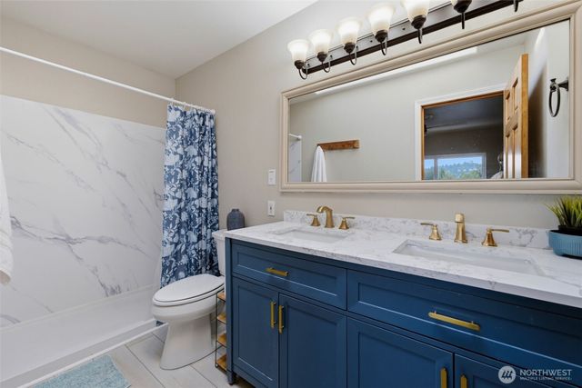 926 16th Street SW, Puyallup, WA 98371