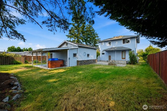 926 16th Street SW, Puyallup, WA 98371