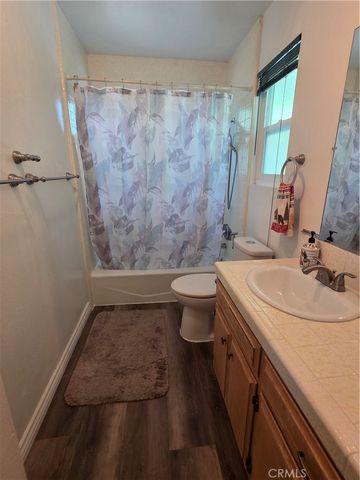 582 Grass Valley Court, Lake Arrowhead, CA 92352