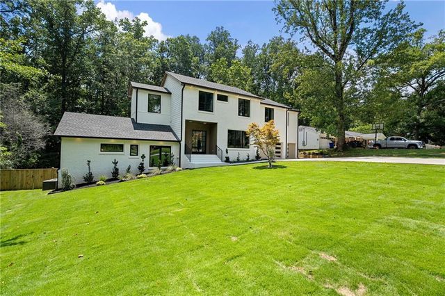 2454 Caladium NE Drive, Atlanta, GA 30345