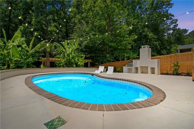 2454 Caladium NE Drive, Atlanta, GA 30345