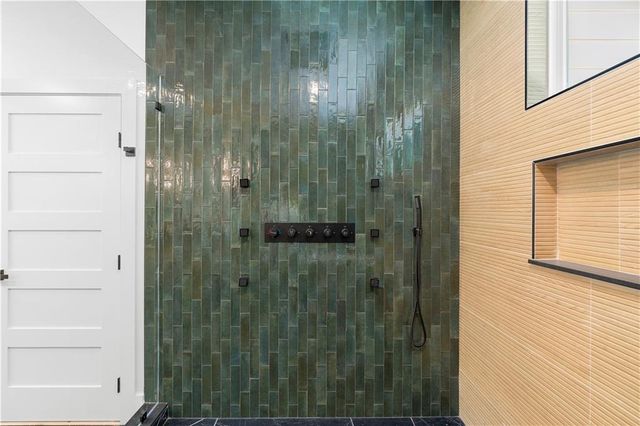 2454 Caladium NE Drive, Atlanta, GA 30345