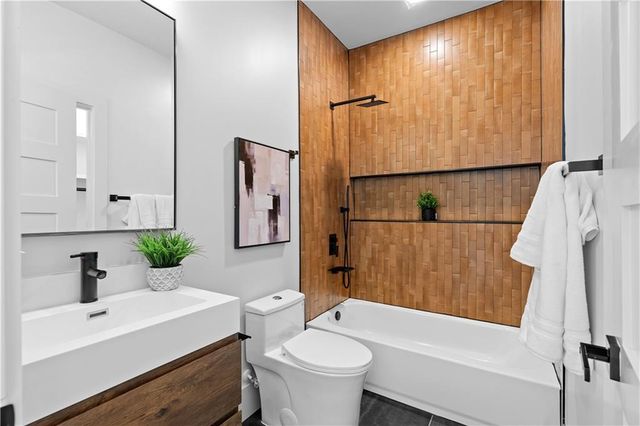 2454 Caladium NE Drive, Atlanta, GA 30345