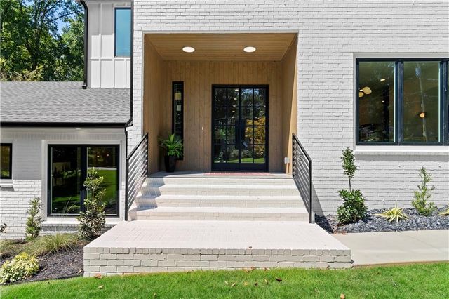 2454 Caladium NE Drive, Atlanta, GA 30345