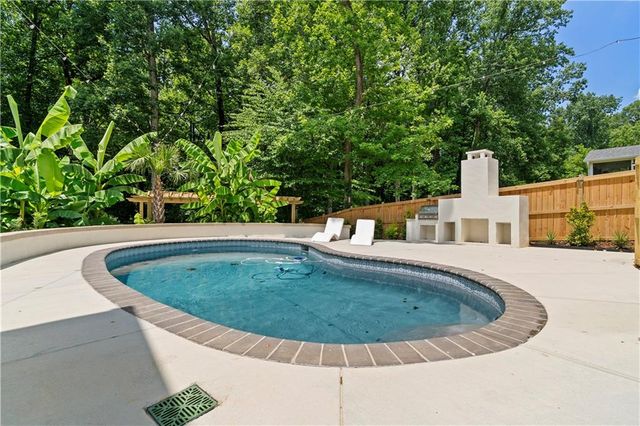 2454 Caladium NE Drive, Atlanta, GA 30345