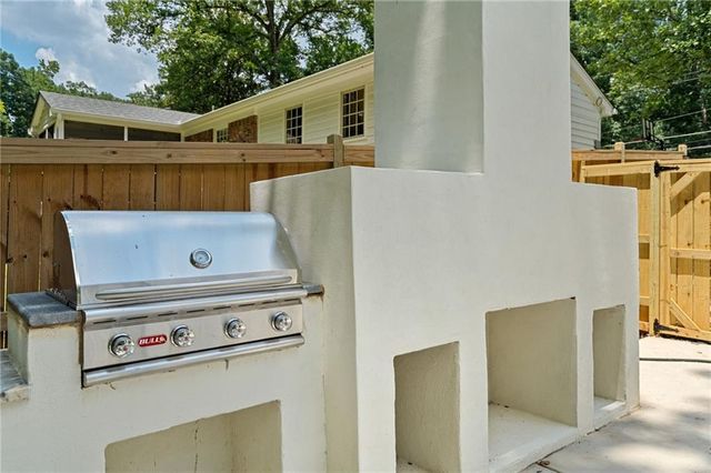 2454 Caladium NE Drive, Atlanta, GA 30345