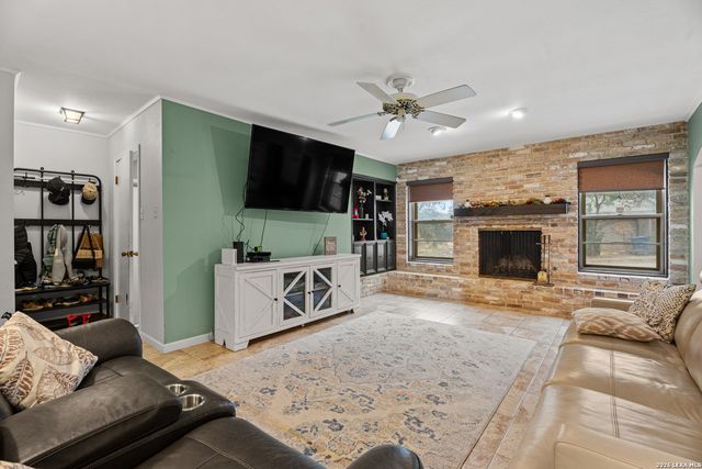 3055 Colony, San Antonio, TX 78230