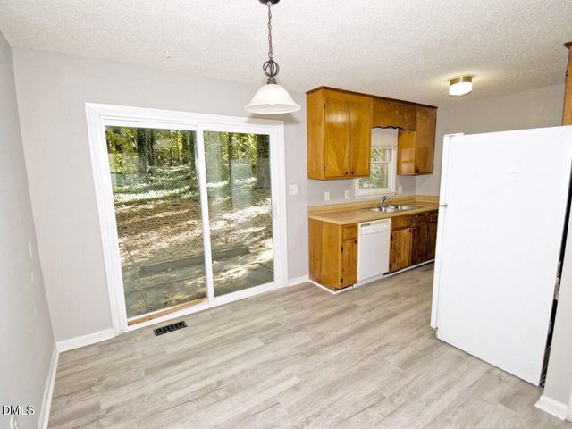 841 Barringer Drive, Raleigh, NC 27606