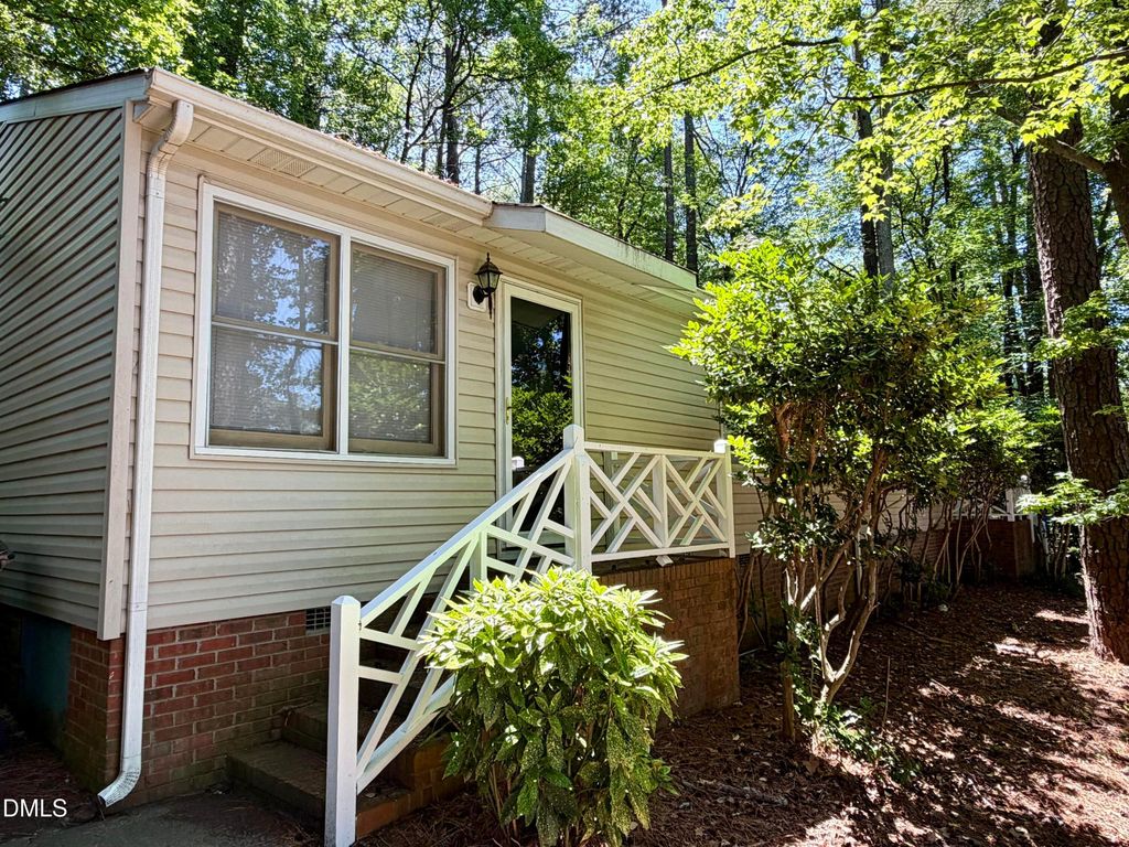 841 Barringer Drive, Raleigh, NC 27606