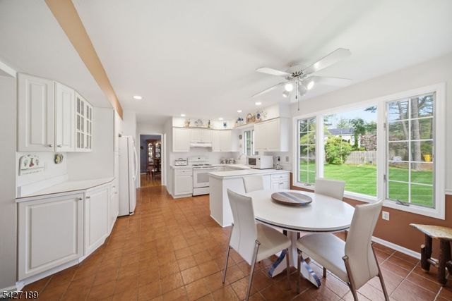 7 CANDLE LANE, East Brunswick Twp., NJ 08816