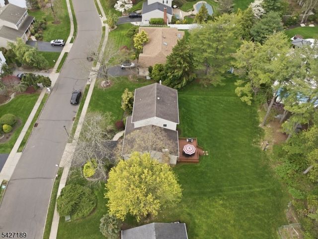 7 CANDLE LANE, East Brunswick Twp., NJ 08816