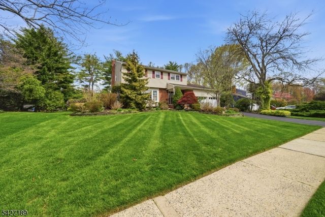 7 CANDLE LANE, East Brunswick Twp., NJ 08816