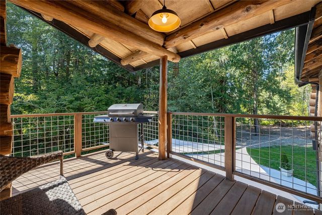 7577 Canyon View Drive, Glacier, WA 98244