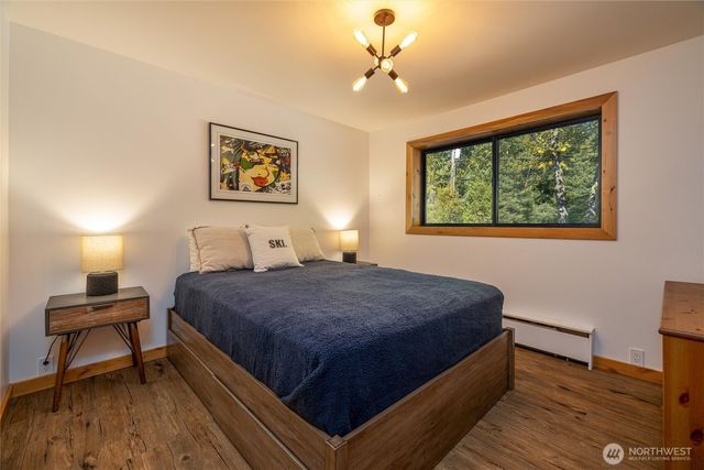 7577 Canyon View Drive, Glacier, WA 98244