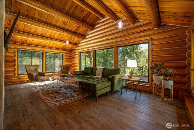 7577 Canyon View Drive, Glacier, WA 98244