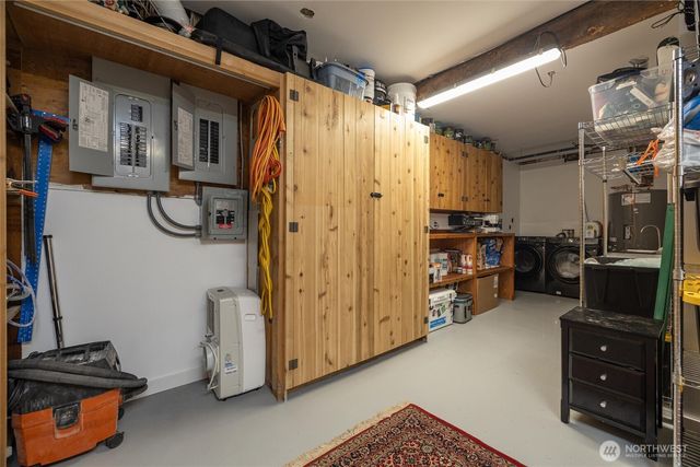 7577 Canyon View Drive, Glacier, WA 98244