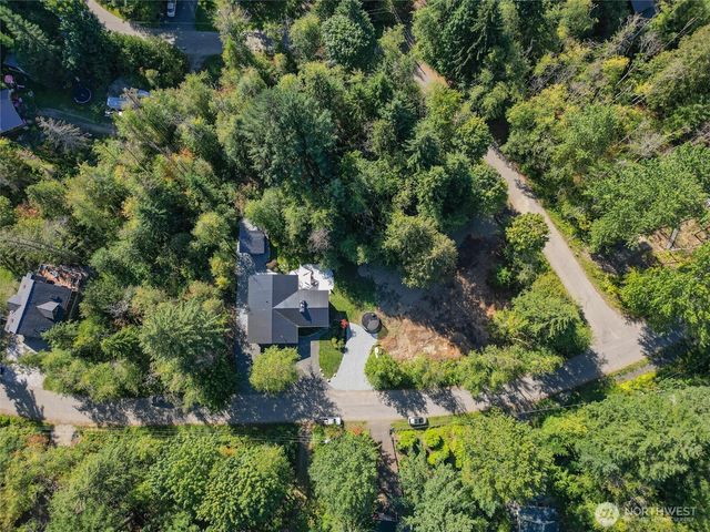 7577 Canyon View Drive, Glacier, WA 98244