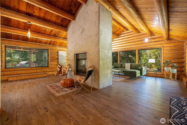 7577 Canyon View Drive, Glacier, WA 98244