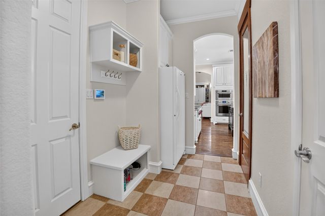 1012 Brae Court, Fort Worth, TX 76111
