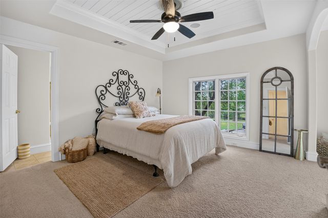 1012 Brae Court, Fort Worth, TX 76111
