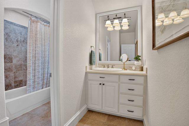 1012 Brae Court, Fort Worth, TX 76111