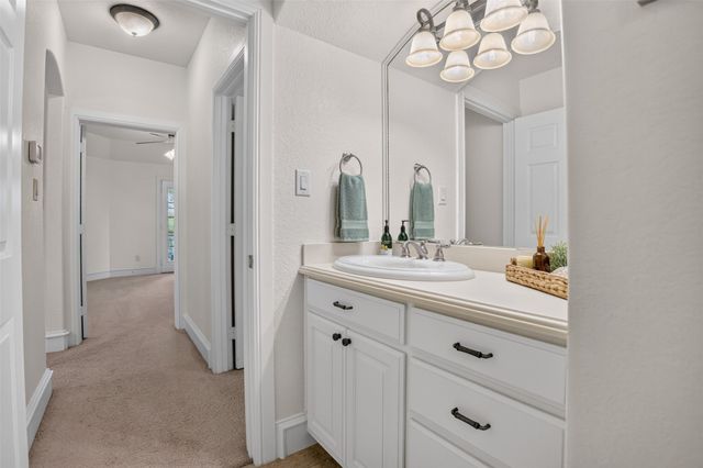 1012 Brae Court, Fort Worth, TX 76111