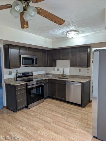 3145 Lost Nation Road C, Willoughby, OH 44094