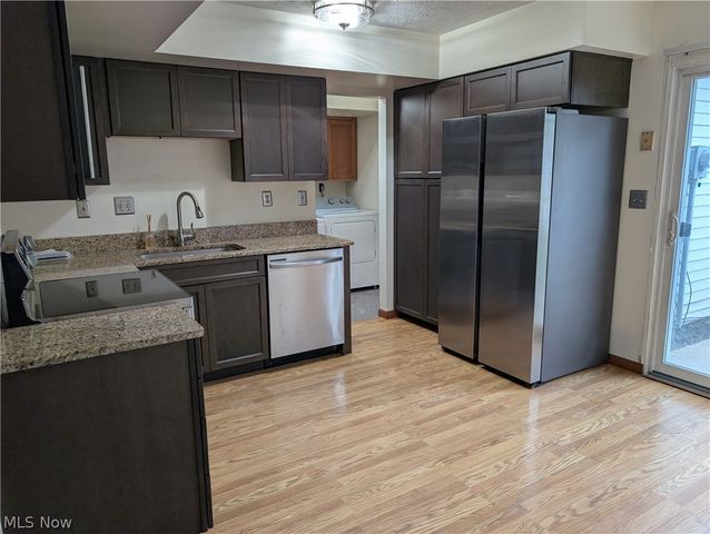 3145 Lost Nation Road C, Willoughby, OH 44094
