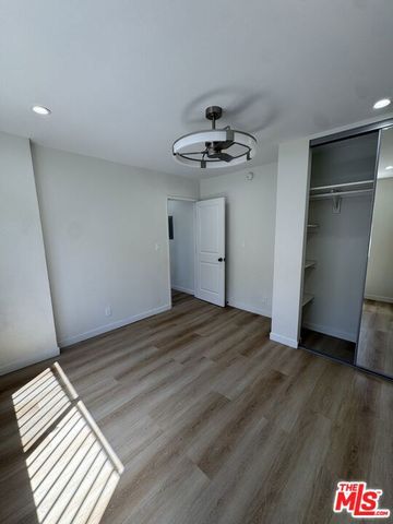 224 W 107th Street, Los Angeles, CA 90003