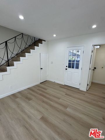 224 W 107th Street, Los Angeles, CA 90003