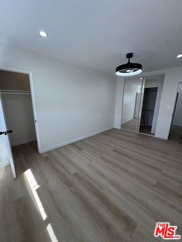 224 W 107th Street, Los Angeles, CA 90003